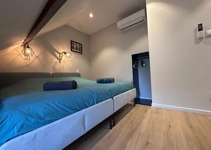 B\'M Gretel - Appt Duplex 4 Pers - Vue Cathedrale